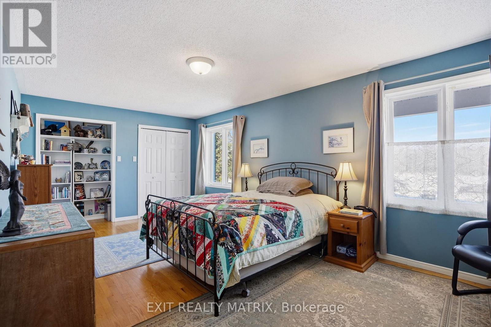 890 Happy Hollow Road