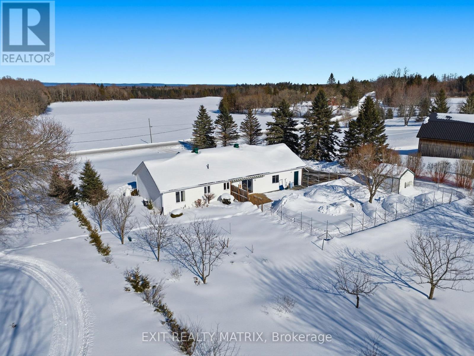 890 Happy Hollow Road