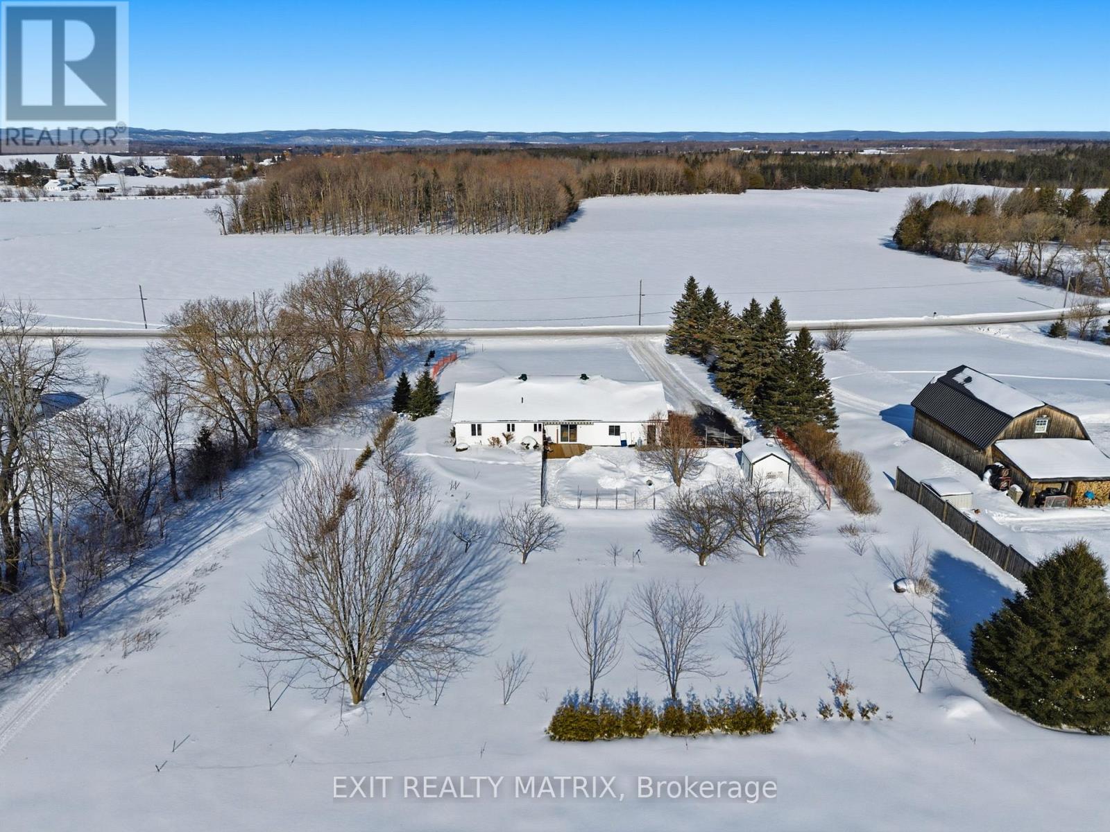 890 Happy Hollow Road