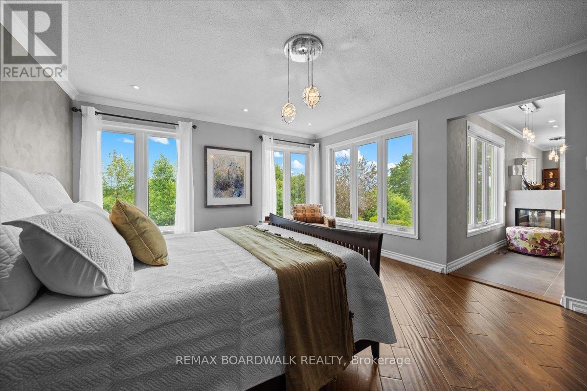 800 Fairwinds Terrace