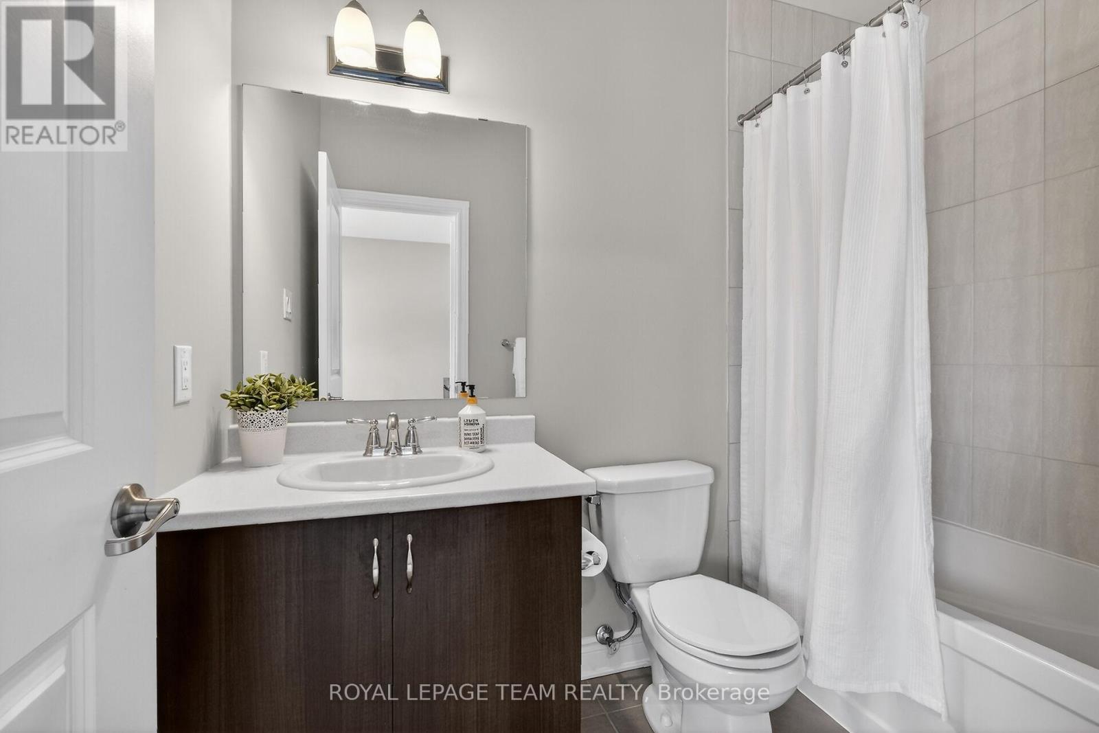 326 Eucalyptus Circle