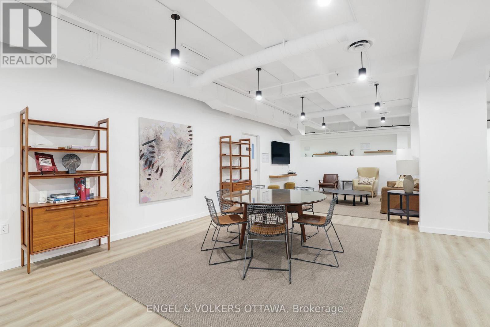 308 - 135 Barrette Street