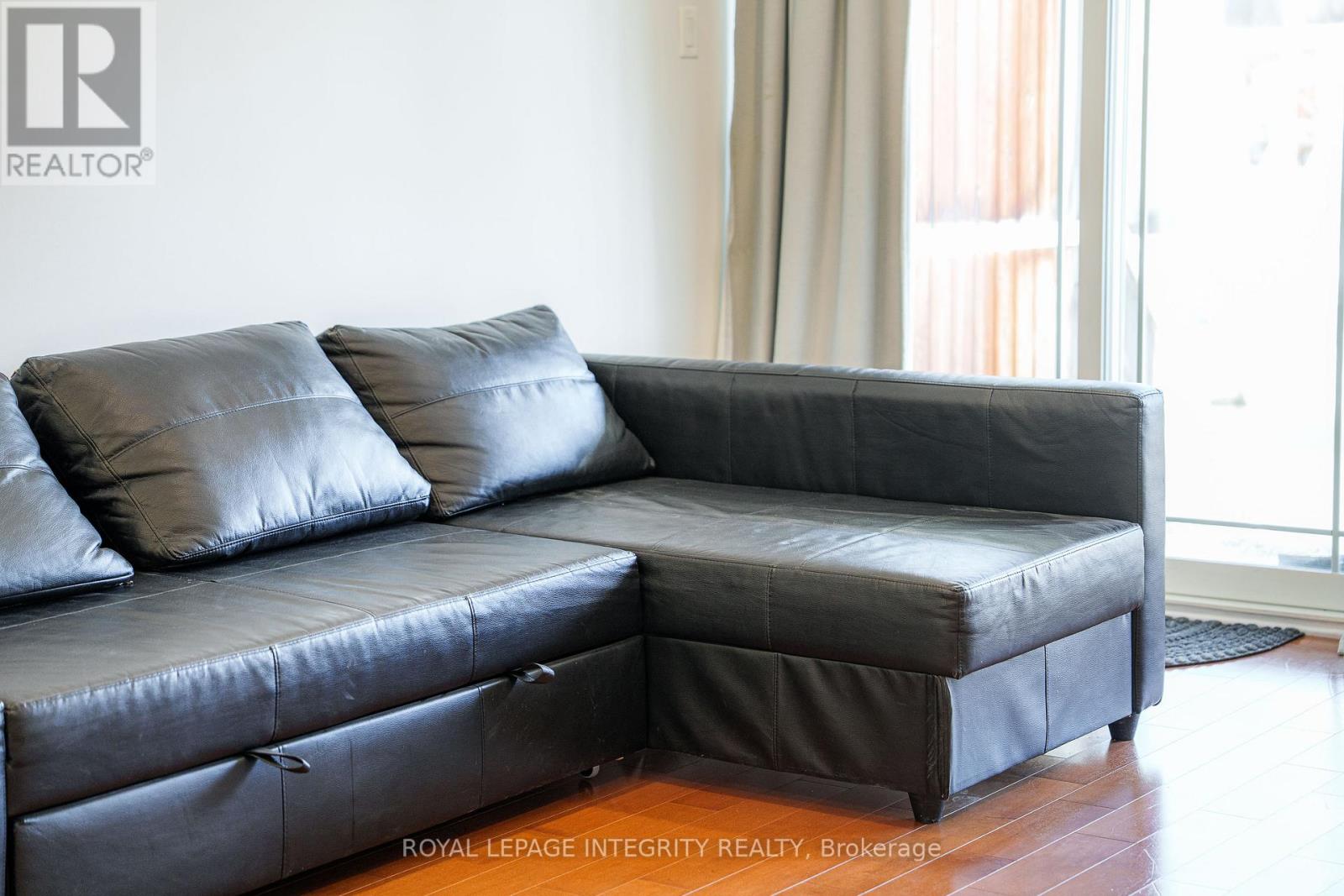 64 - 268 Paseo Pvt Private