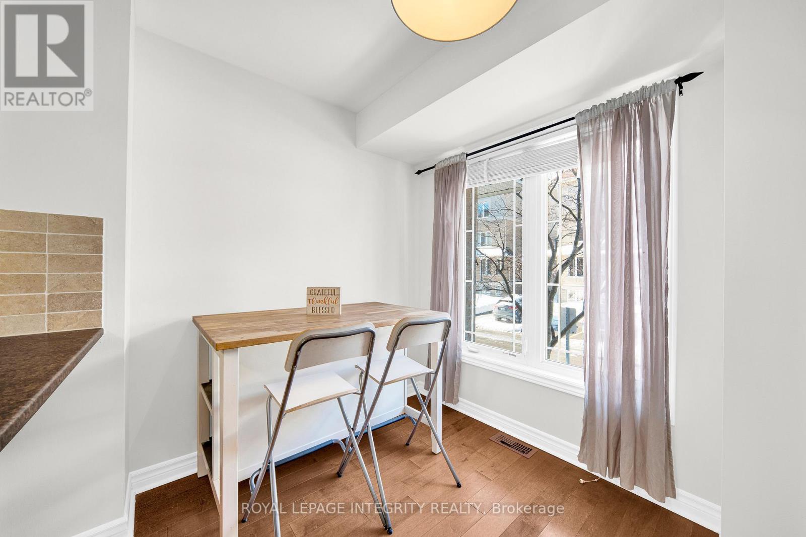 64 - 268 Paseo Pvt Private