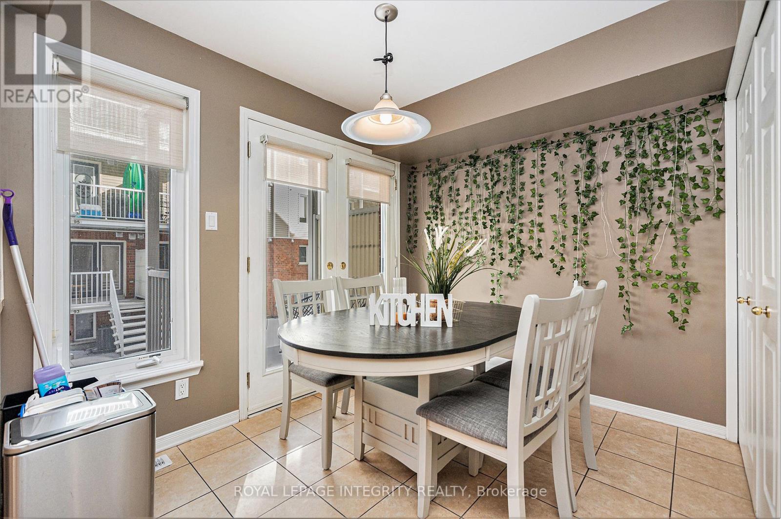 42 - 1512 Walkley Road