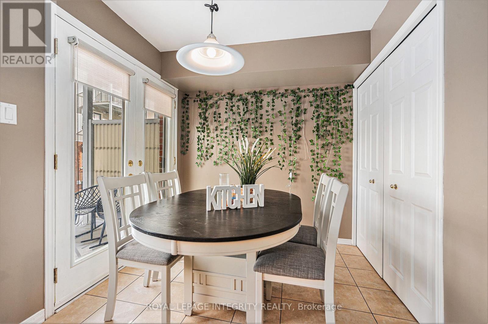 42 - 1512 Walkley Road