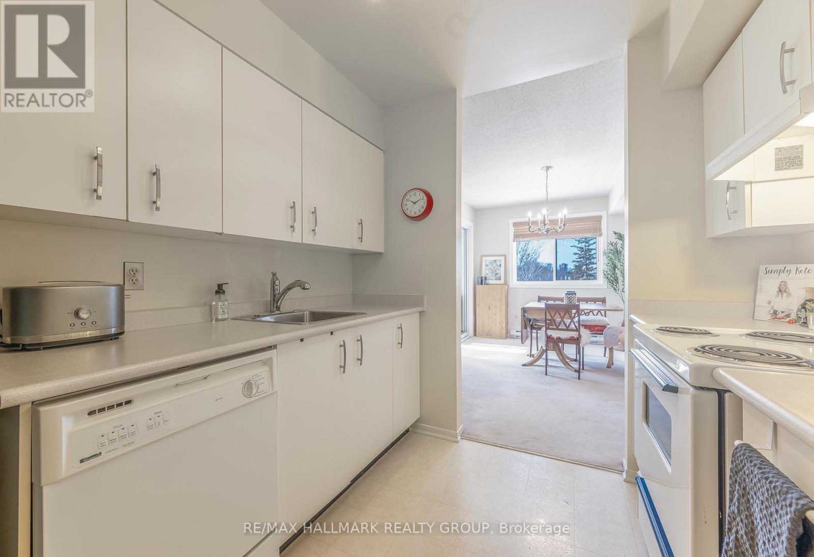 302 - 318 Lorry Greenberg Drive