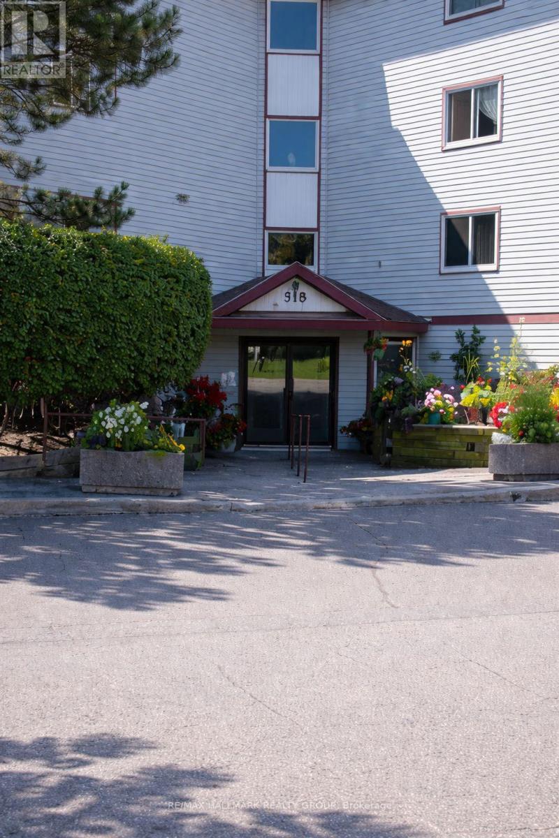 302 - 318 Lorry Greenberg Drive