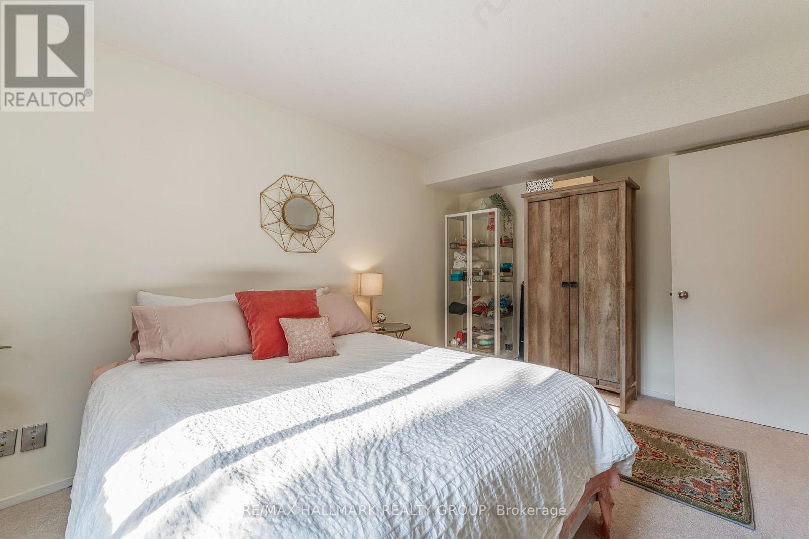 302 - 318 Lorry Greenberg Drive