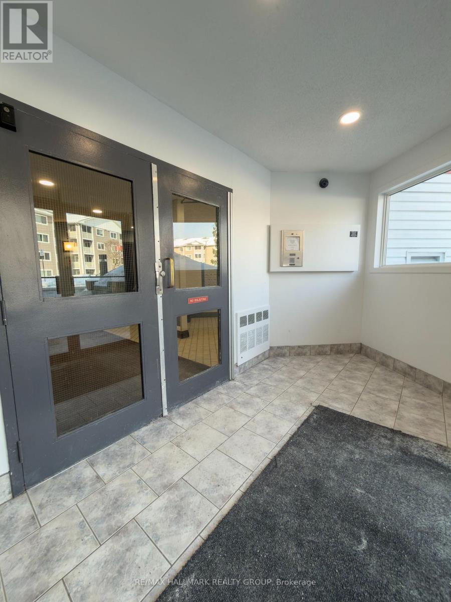 302 - 318 Lorry Greenberg Drive