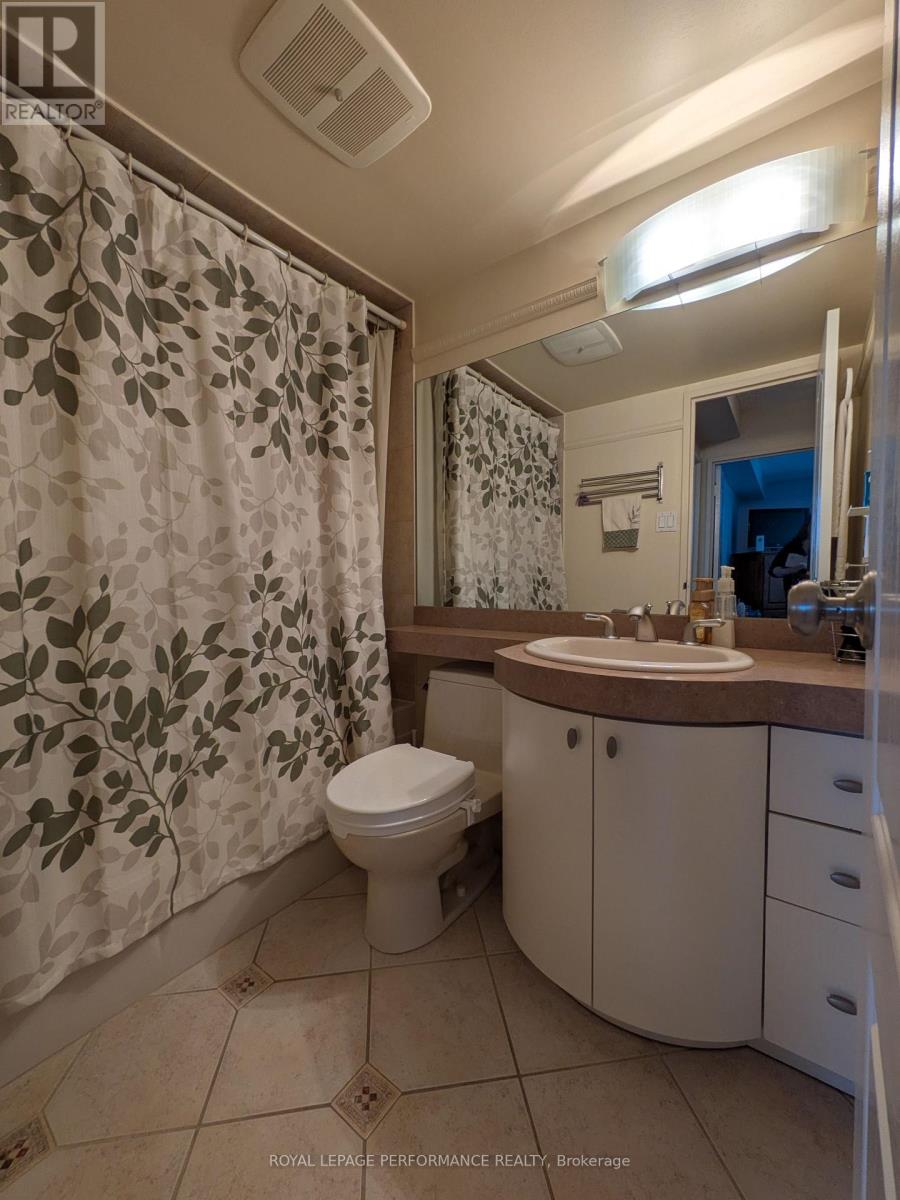 309 - 665 Bathgate Drive