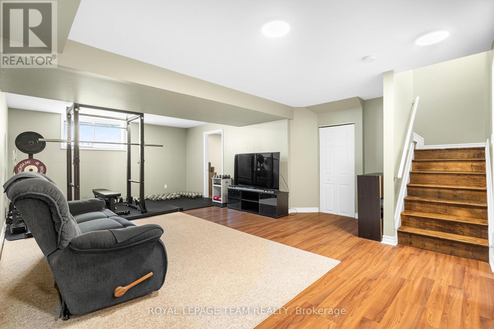 228 Branthaven Street