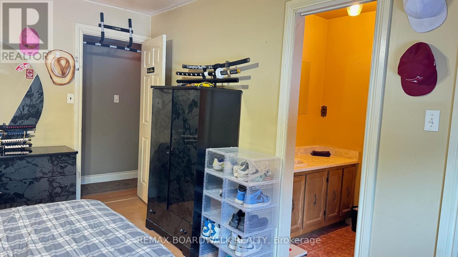 3042 Dangerfield Road E