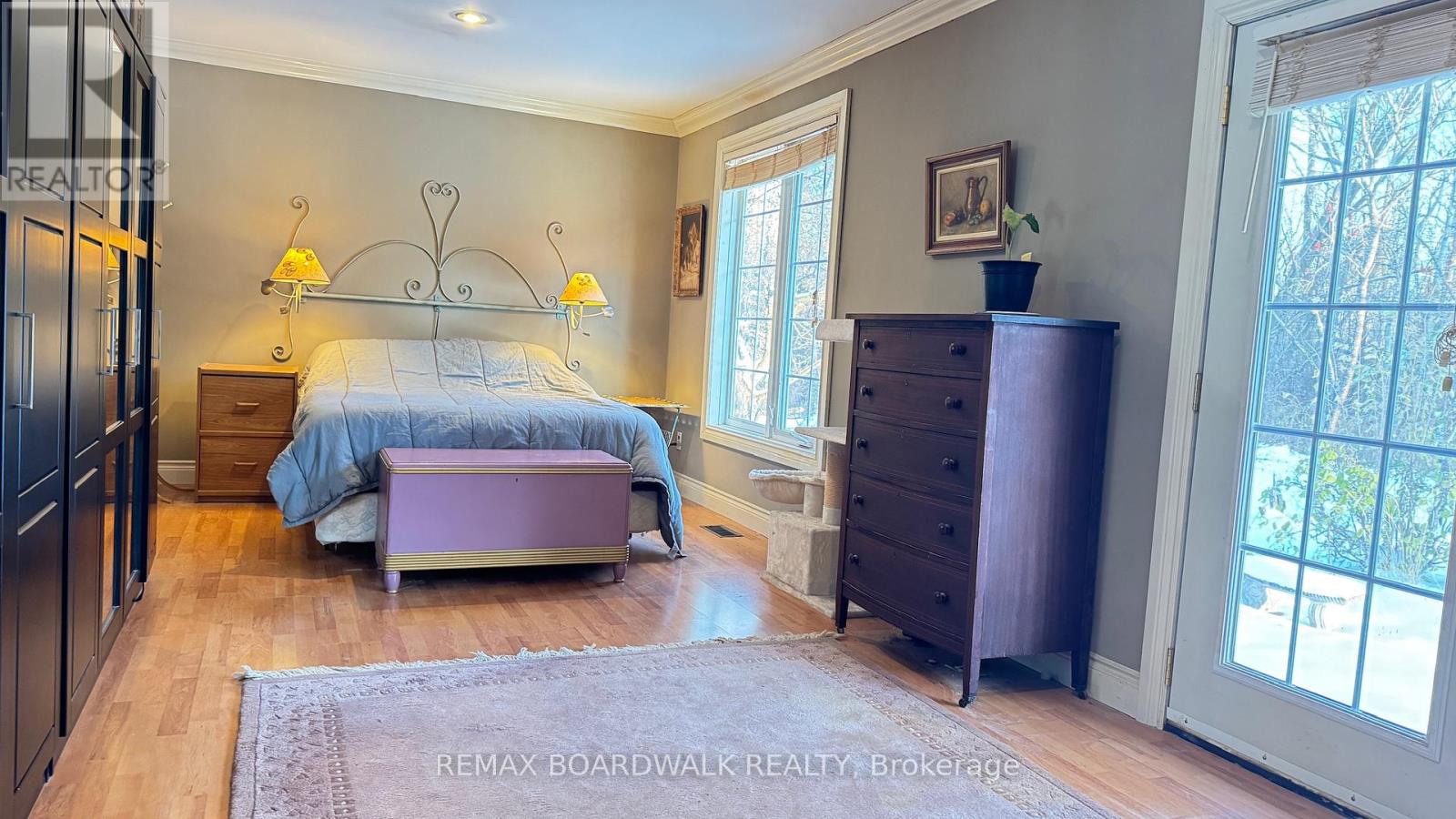 3042 Dangerfield Road E