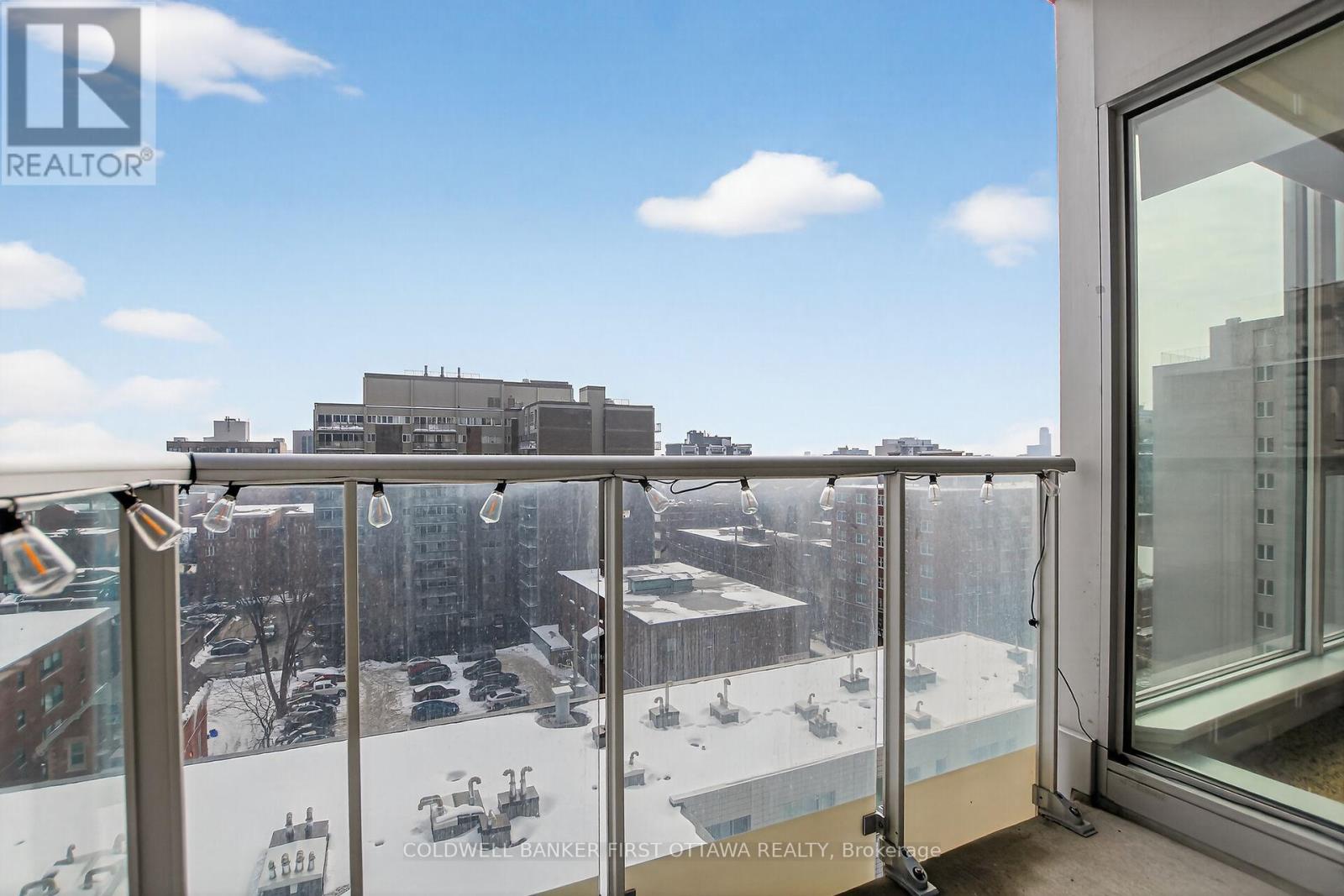 806 - 179 Metcalfe Street