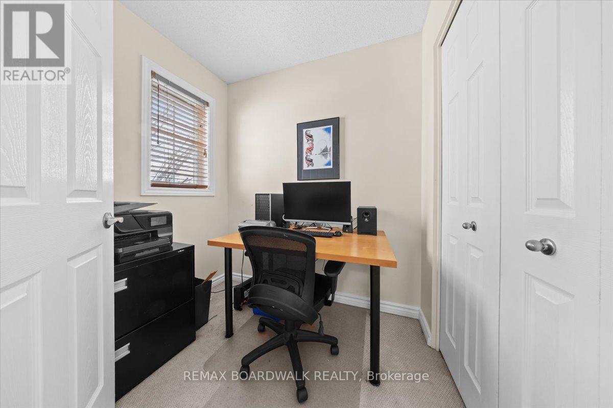 2285 Cecile Crescent