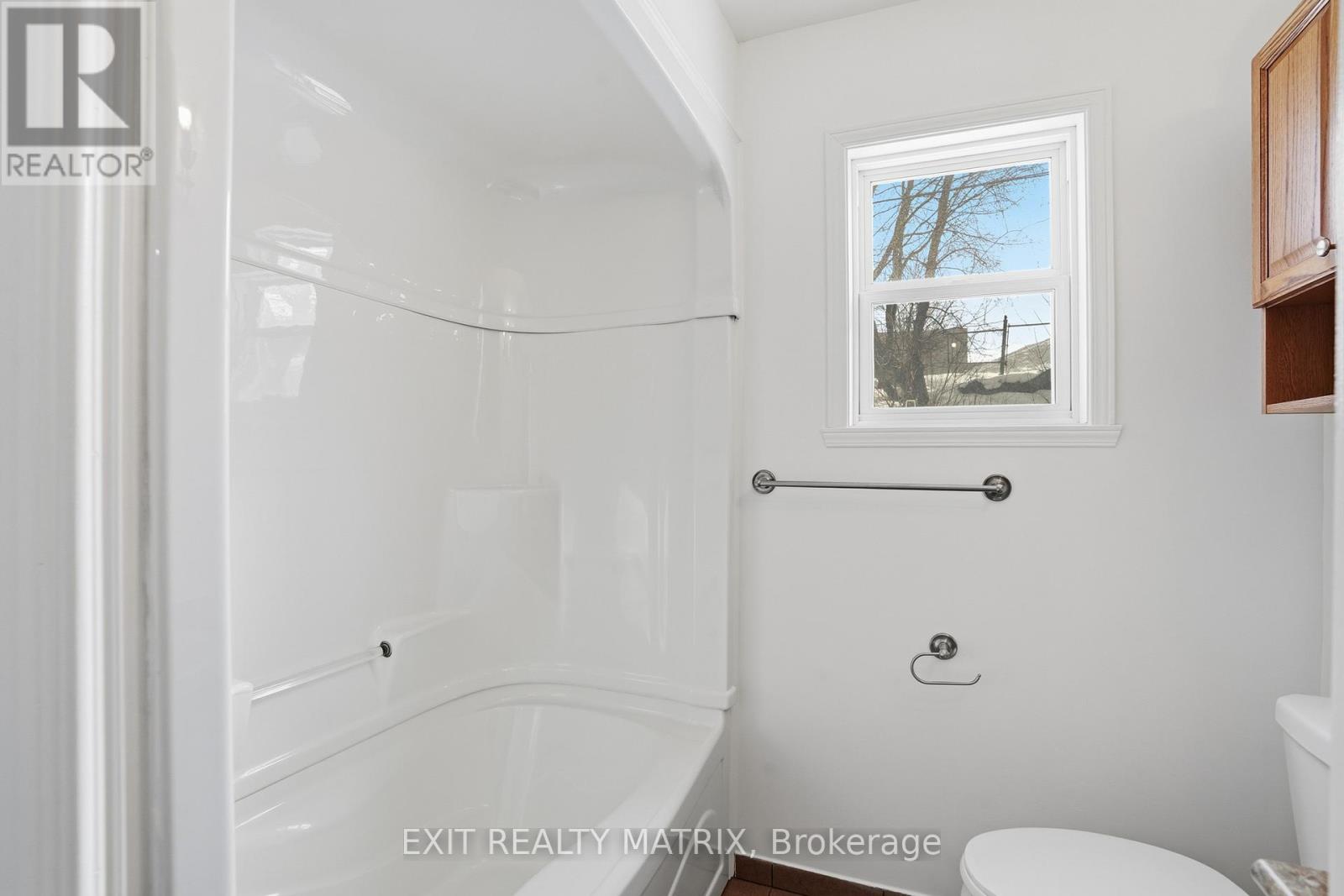 5811 Highway 34 Road