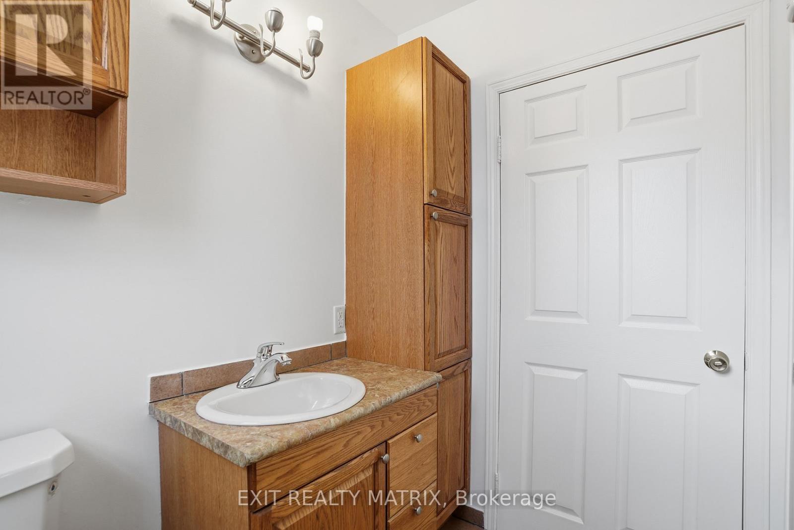 5811 Highway 34 Road