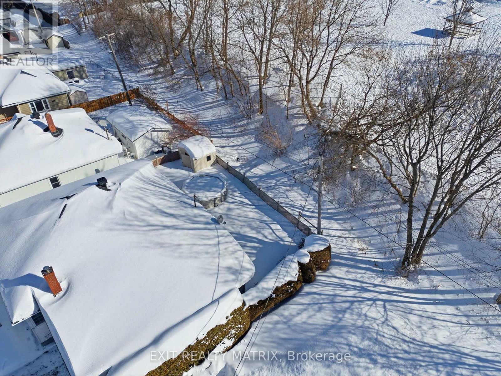 5811 Highway 34 Road