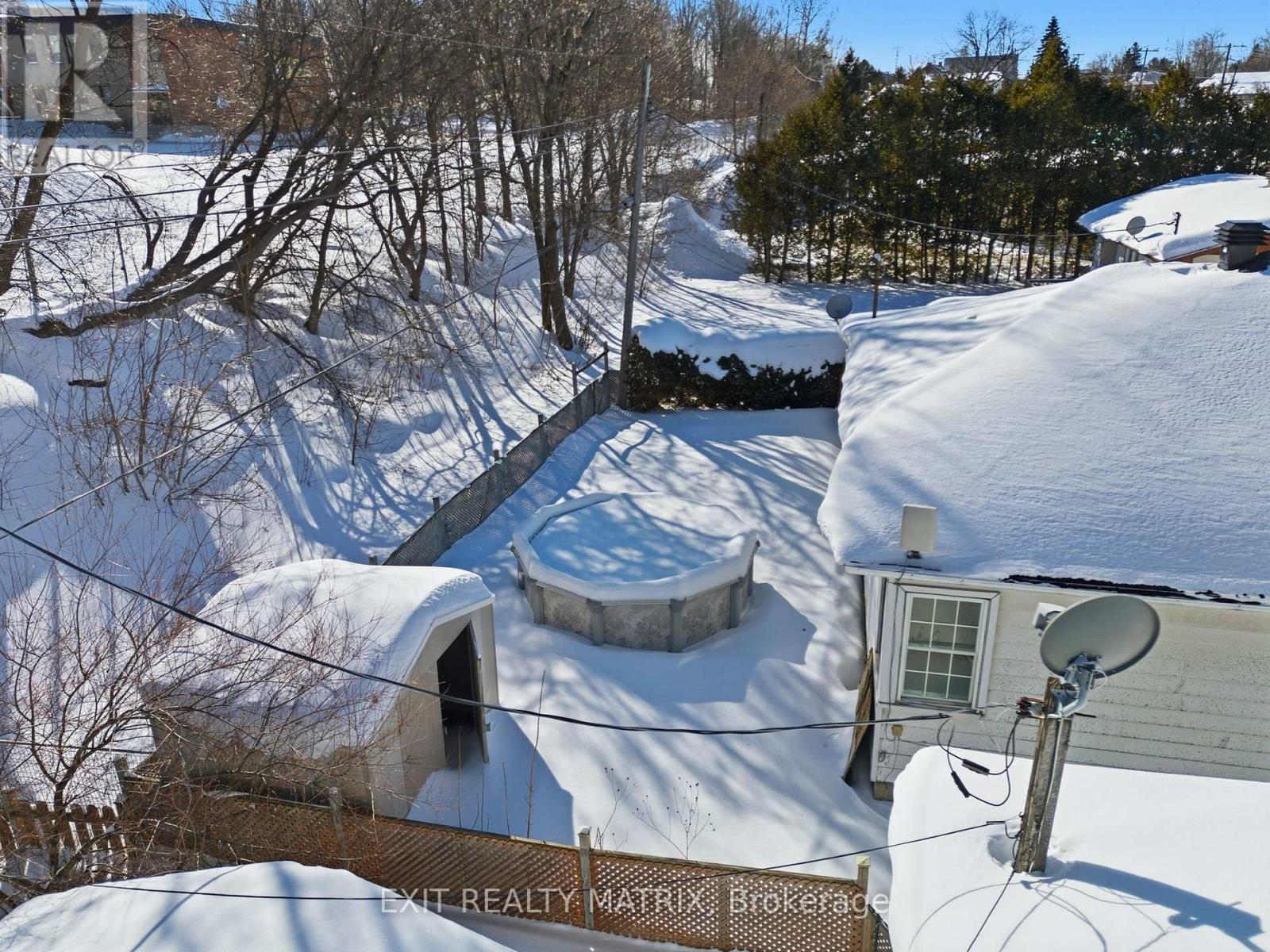 5811 Highway 34 Road