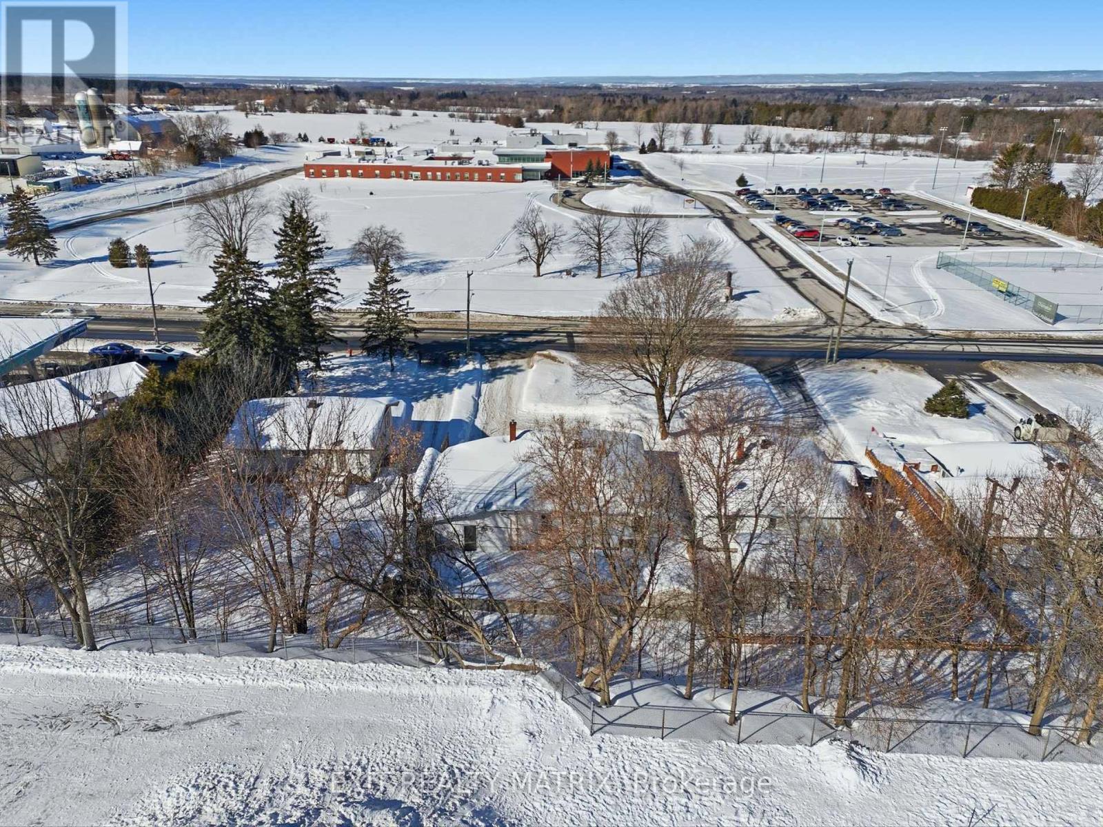 5811 Highway 34 Road