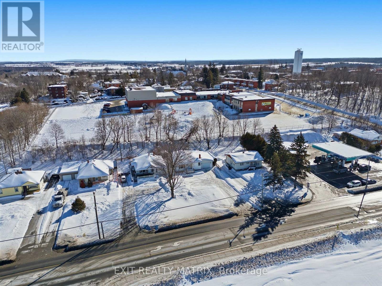 5811 Highway 34 Road