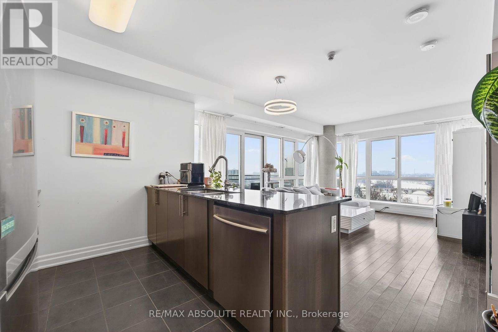 1209 - 90 Landry Street