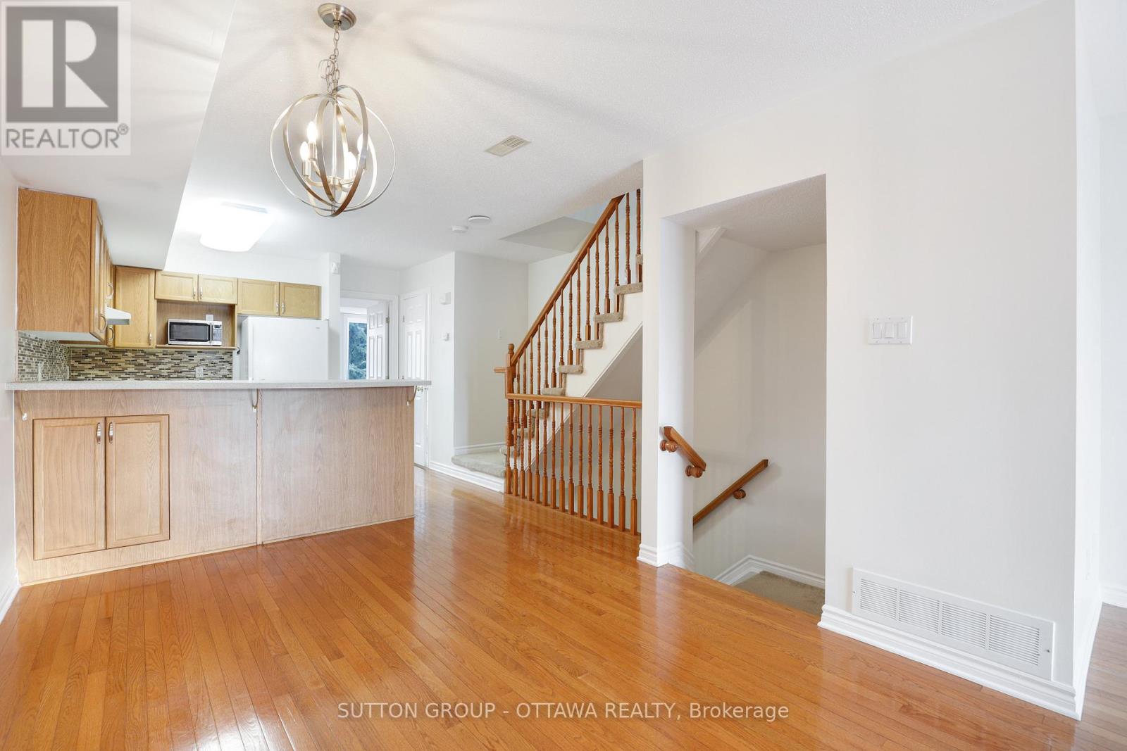 115 Tall Pines Private