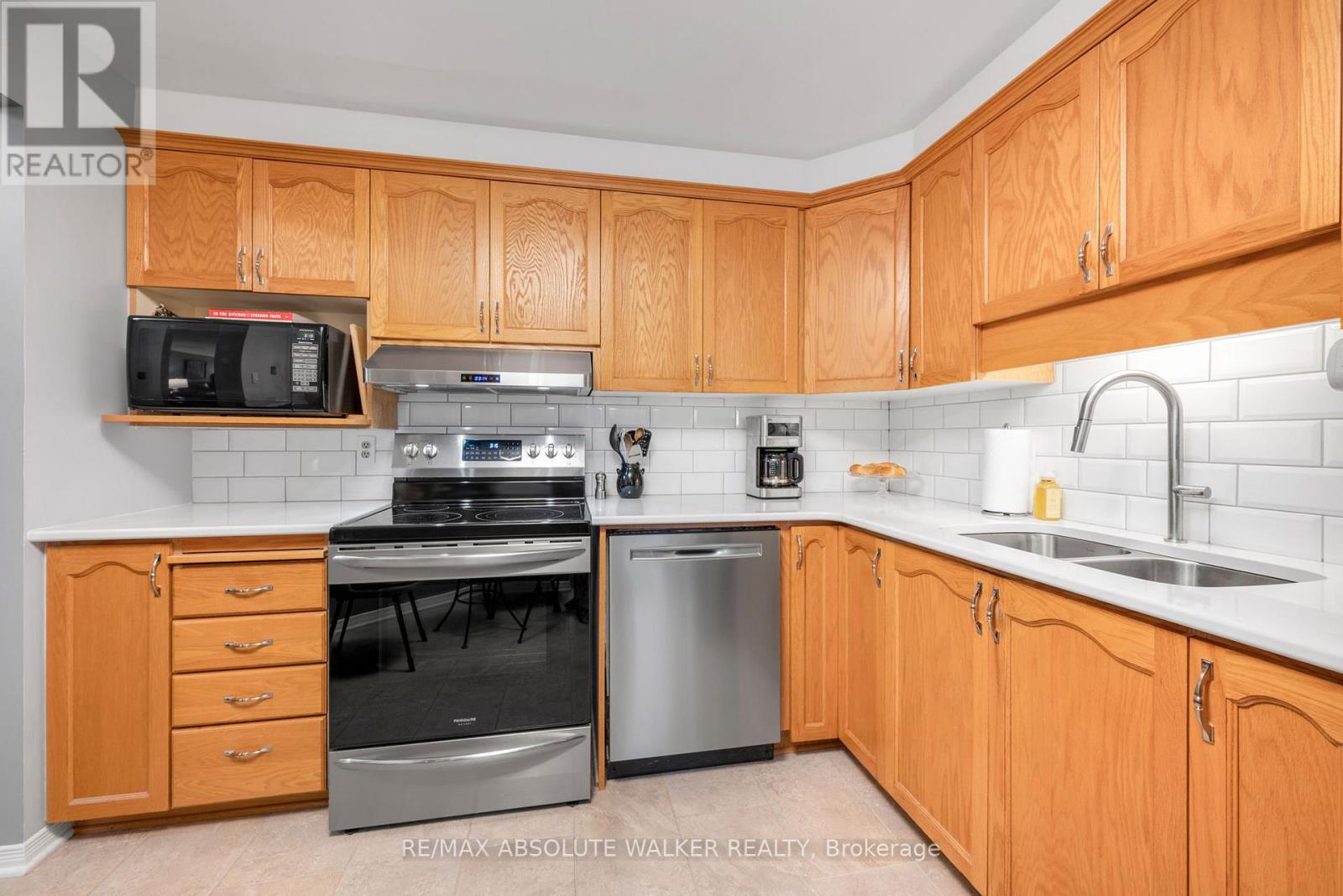 6169 Oak Meadows Drive