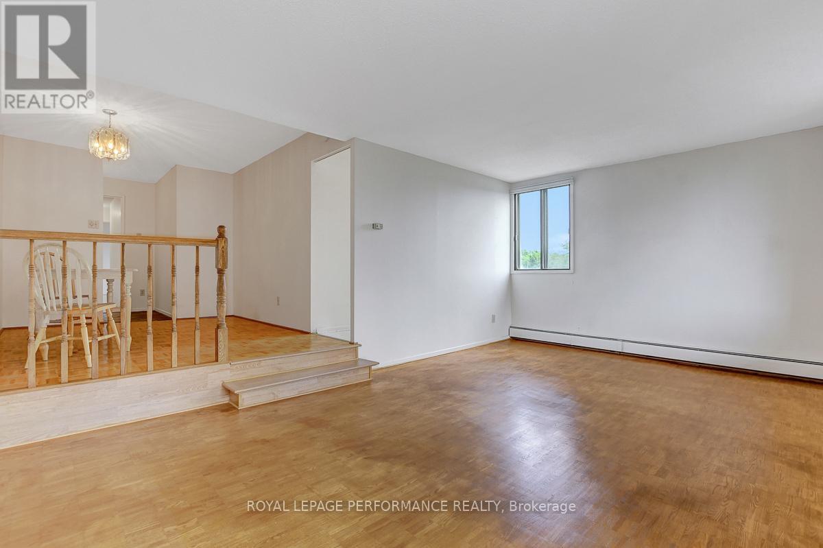 404 - 415 Greenview Avenue