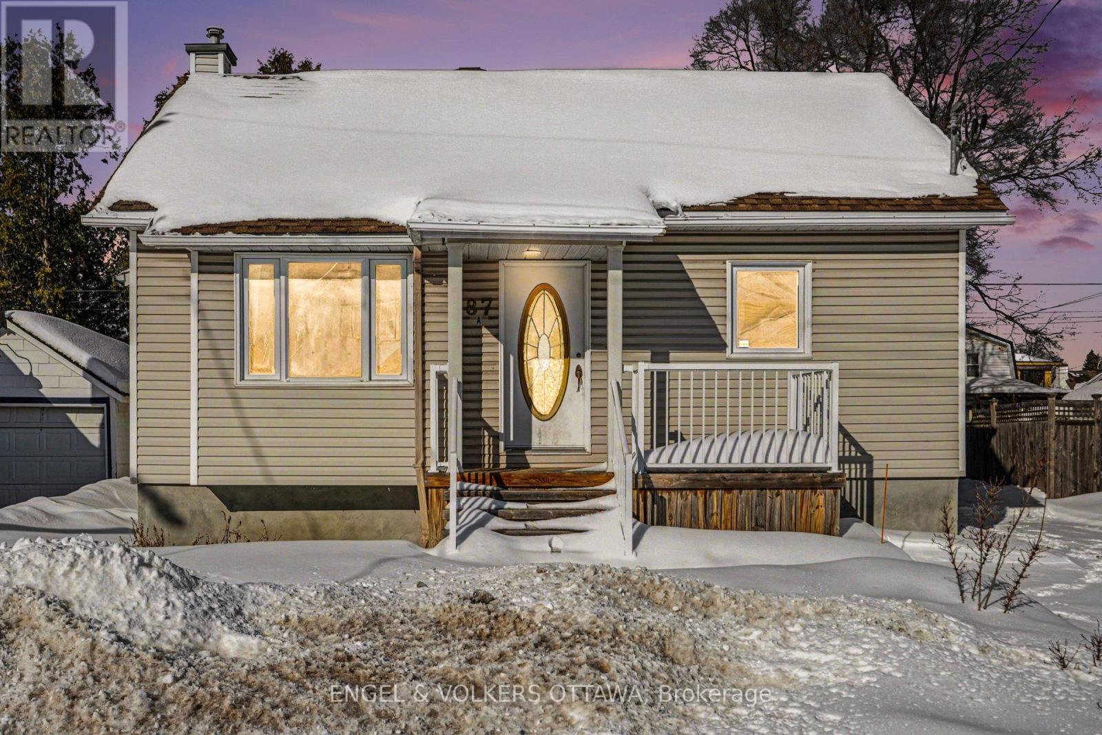 87 King George Street