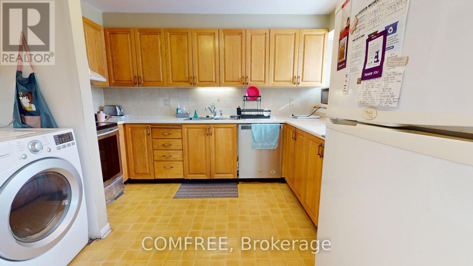 22 Arbordale Crescent