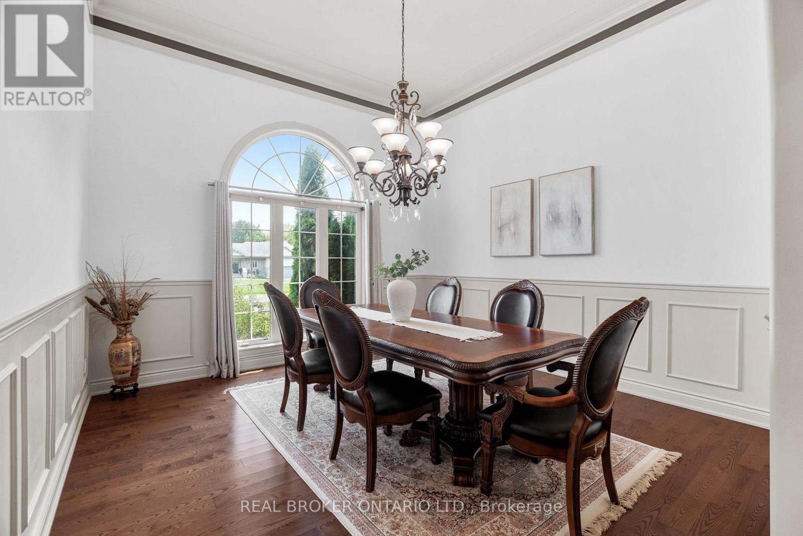 525 Tullamore Street