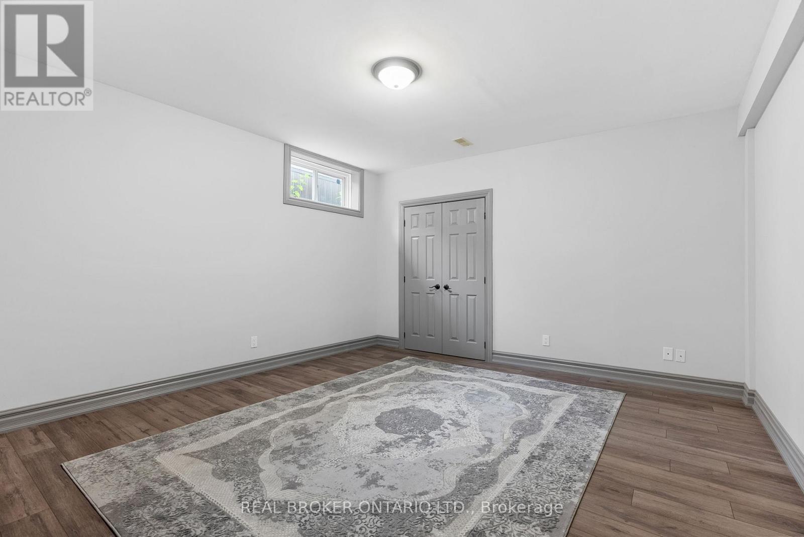 525 Tullamore Street