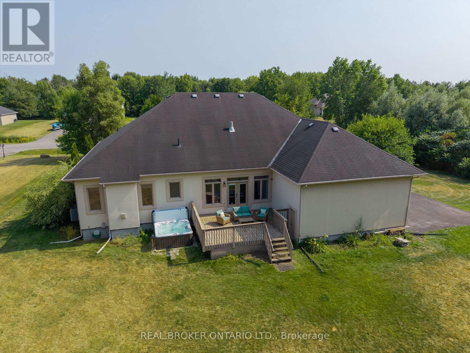 525 Tullamore Street