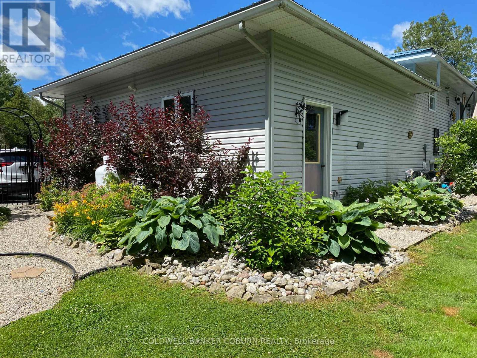 6167 Burritts Rapids Road