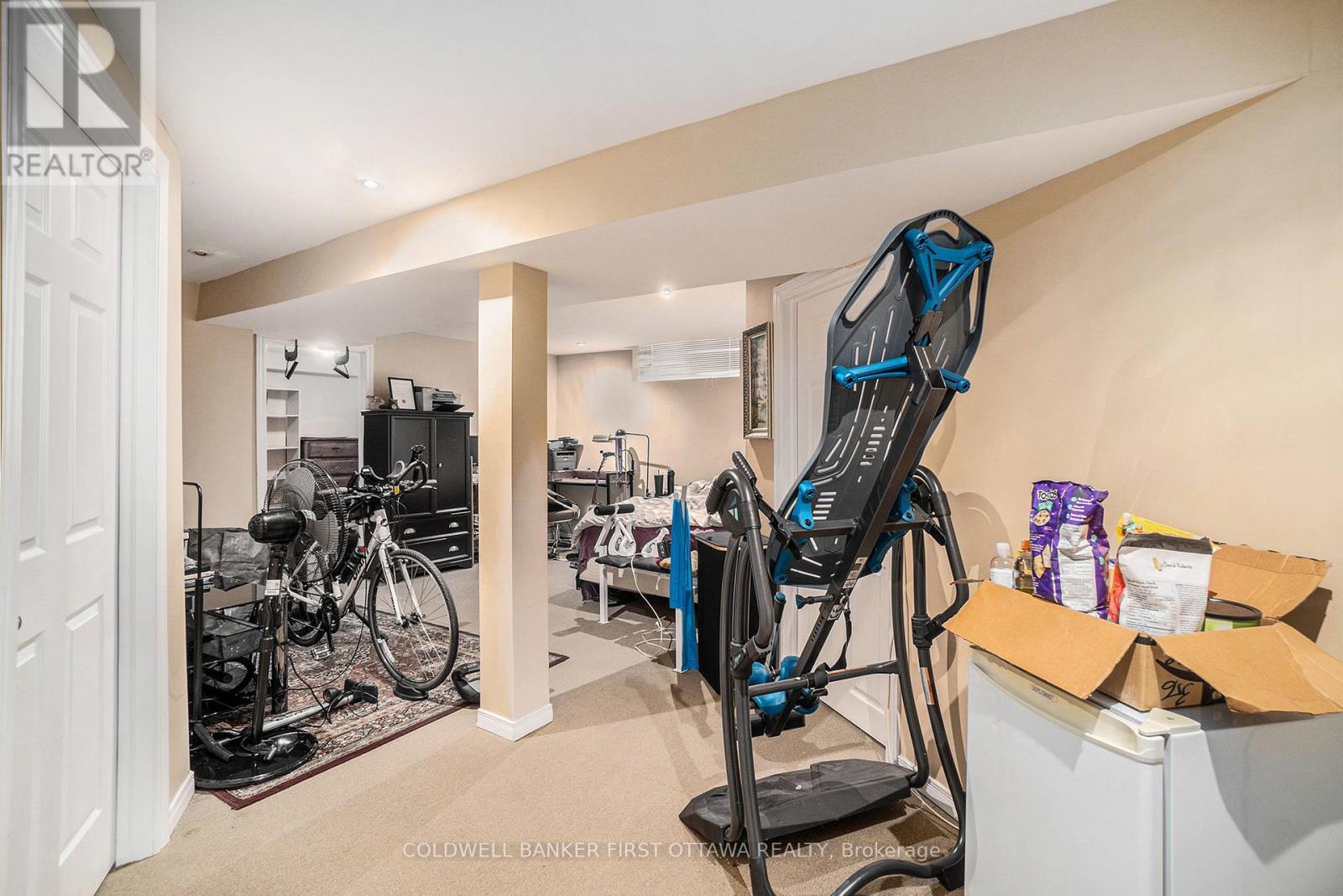 356 West Ridge Drive