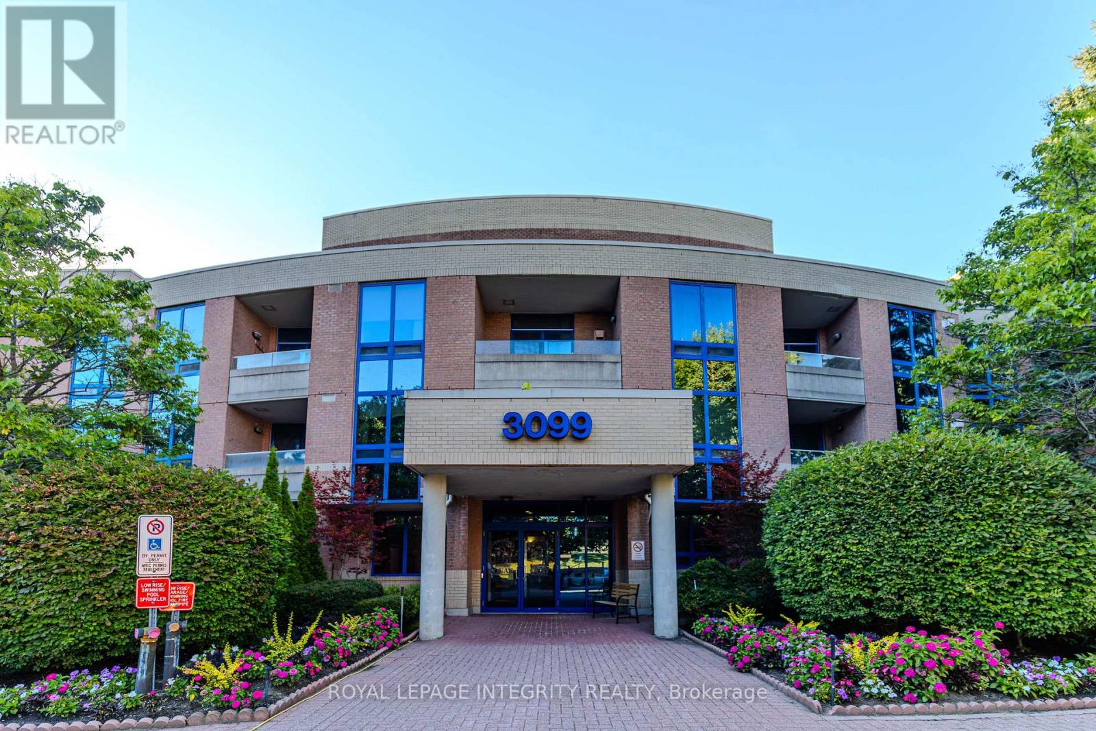 203 - 3099 Carling Avenue