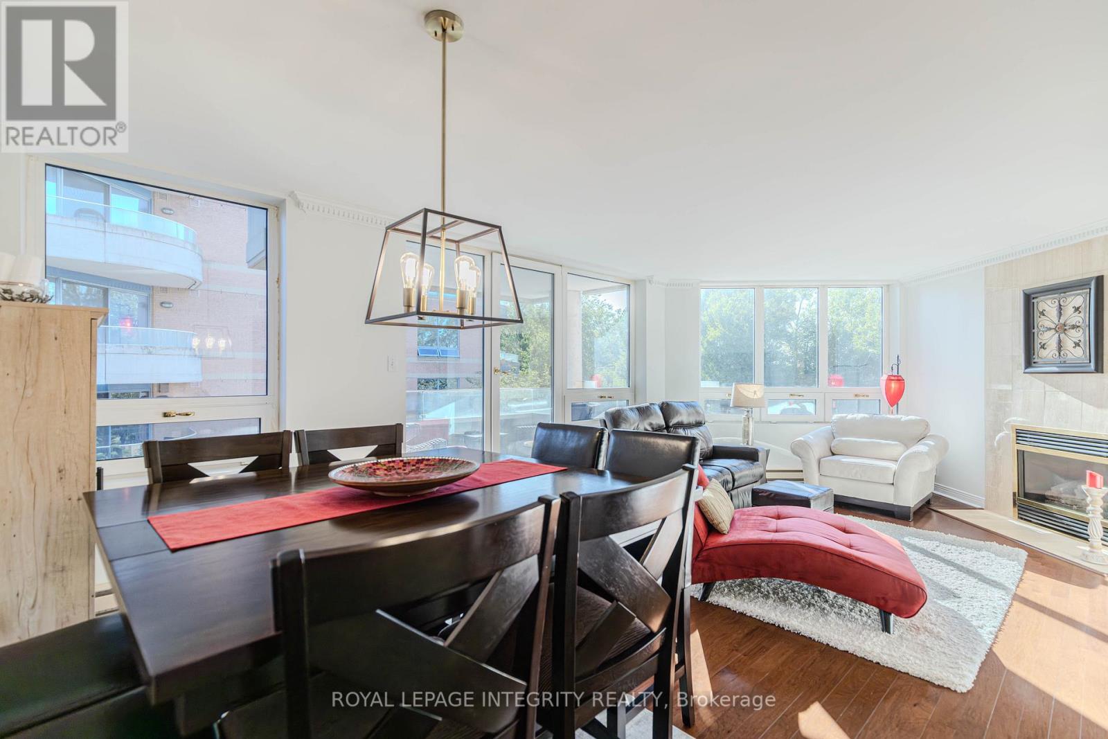 203 - 3099 Carling Avenue