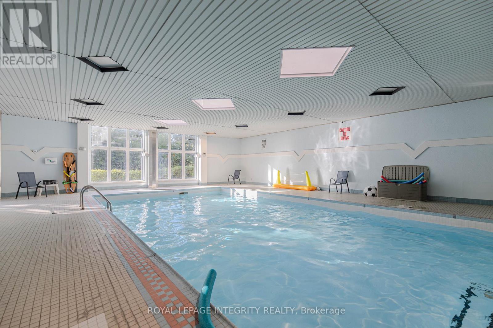 203 - 3099 Carling Avenue