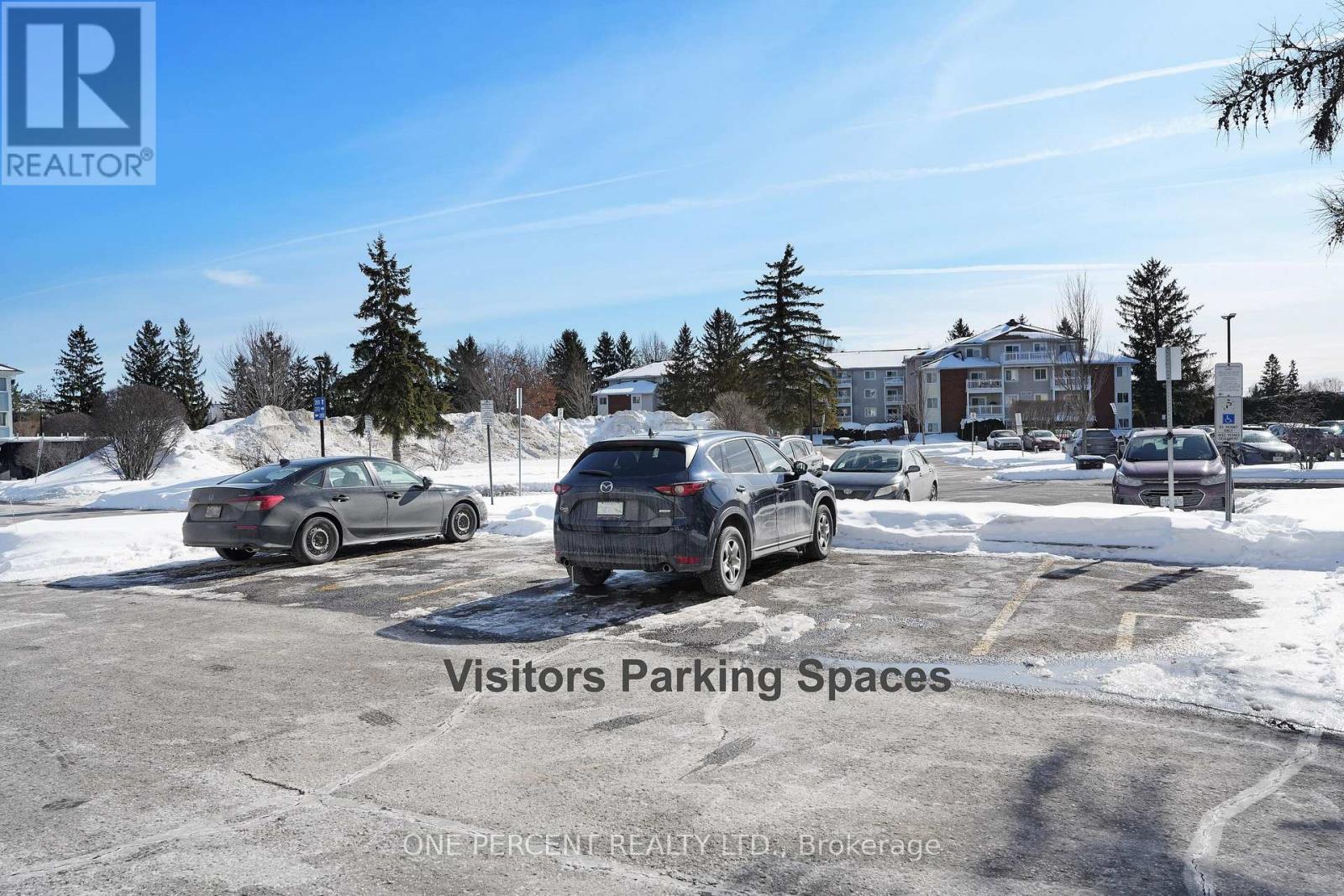 303 - 270 Lorry Greenberg Drive