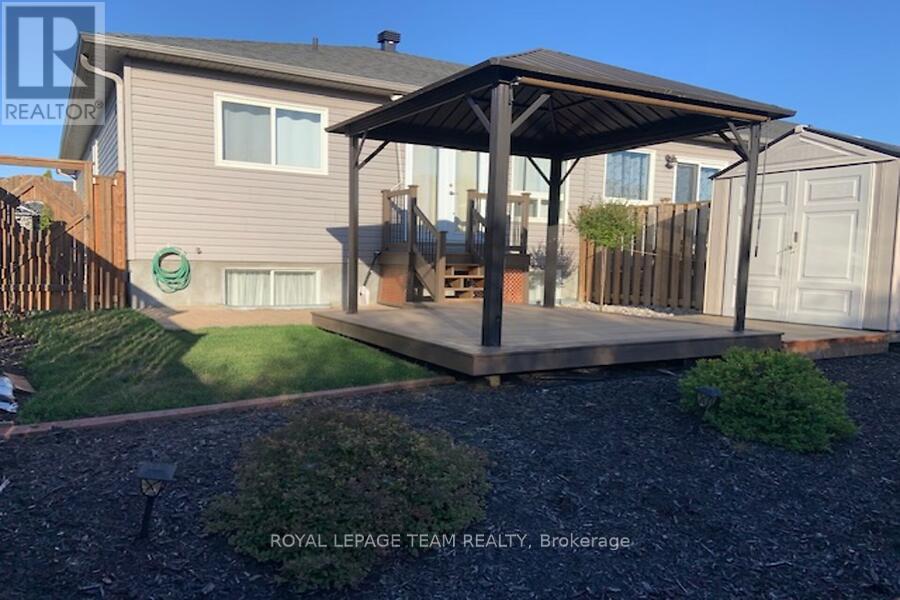 464 Honeyborne Street