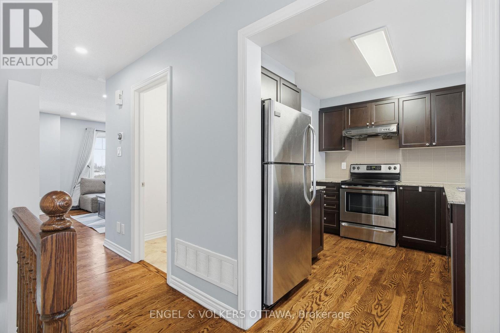 476 Coldwater Crescent