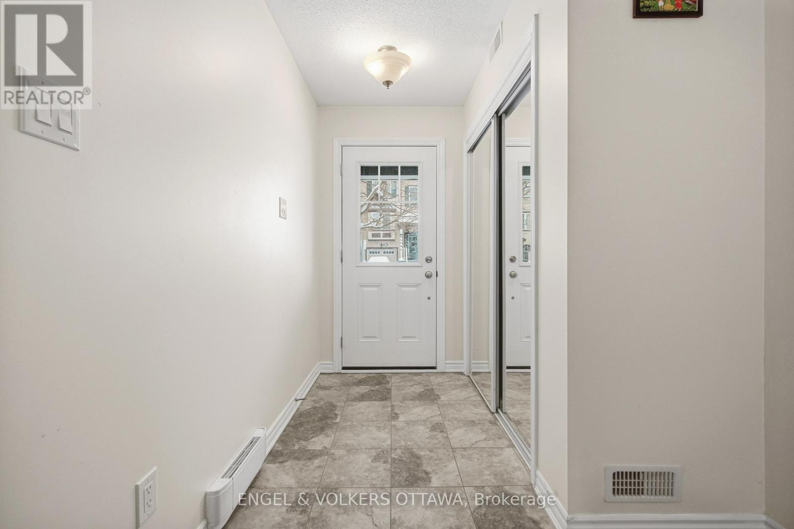 476 Coldwater Crescent