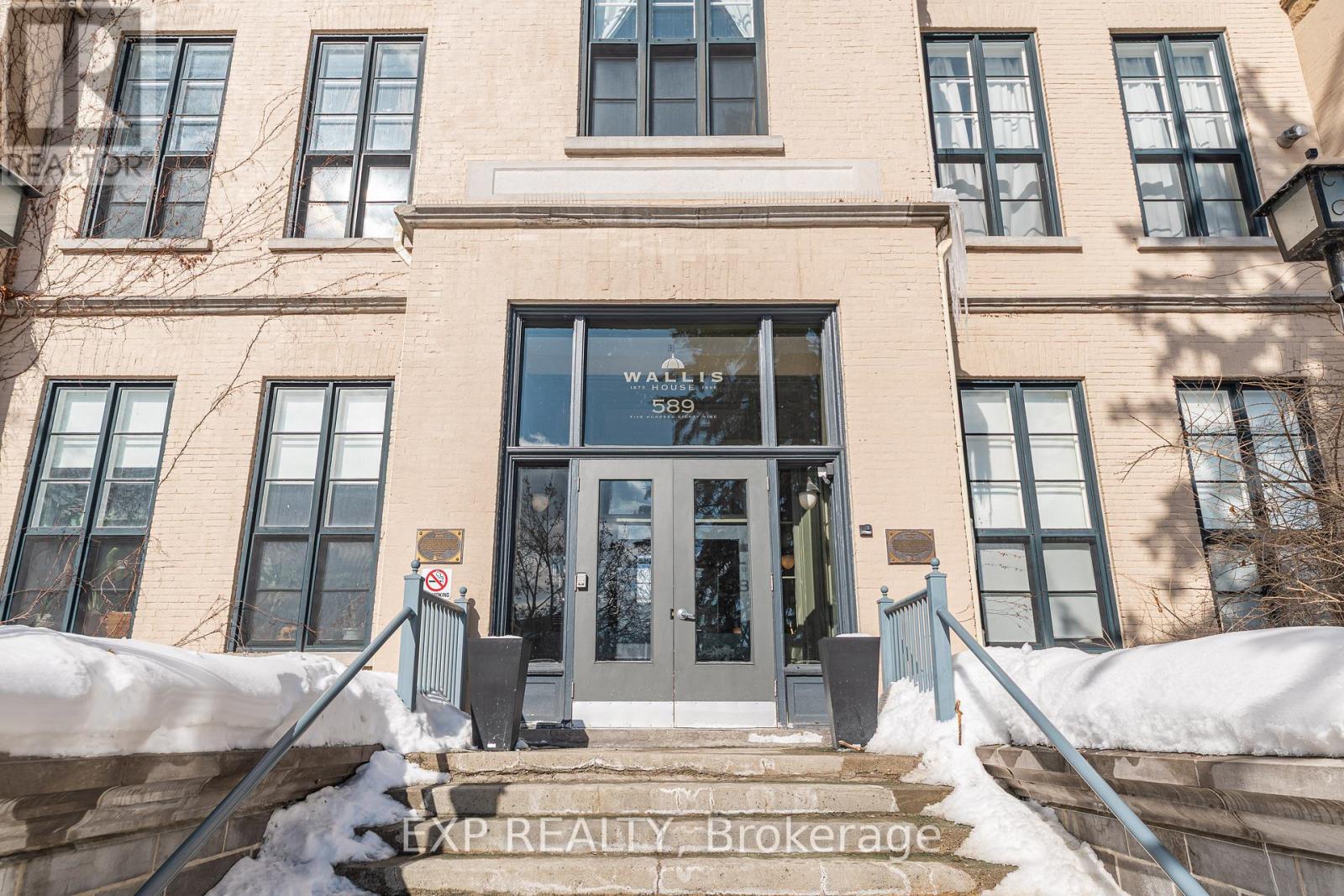 206 - 589 Rideau Street