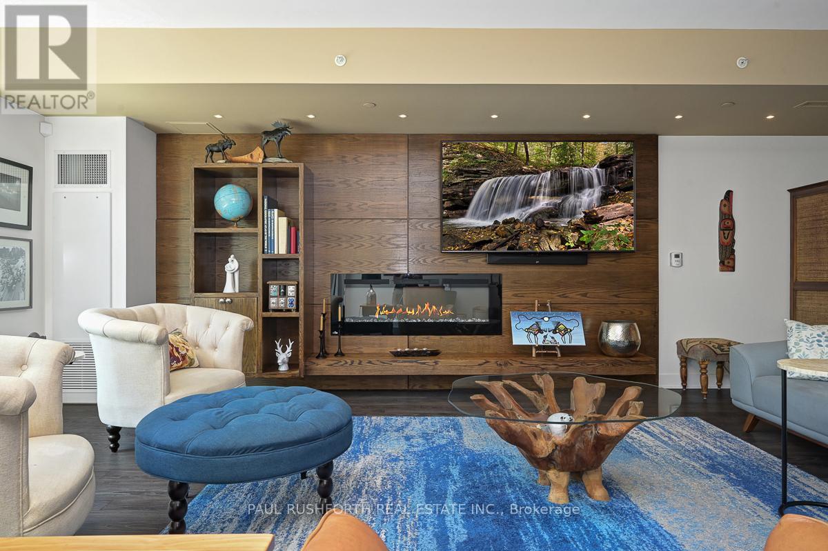 104 - 1035 Bank Street