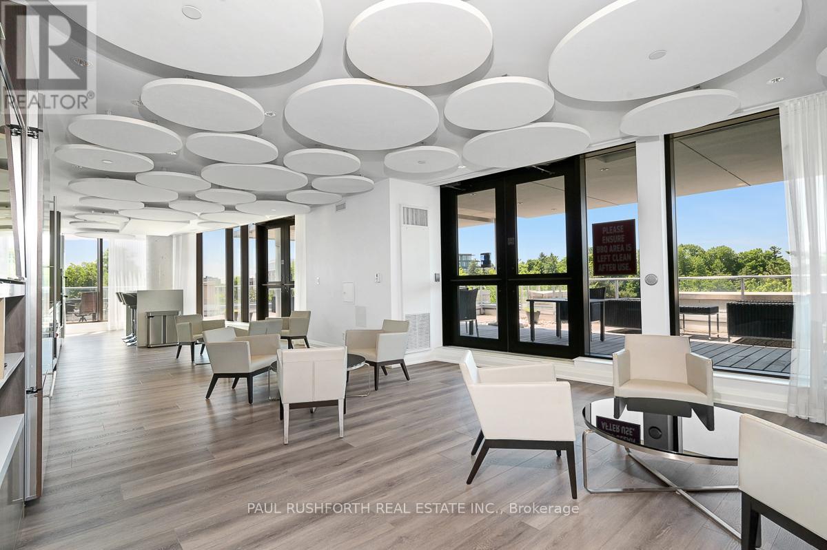 104 - 1035 Bank Street