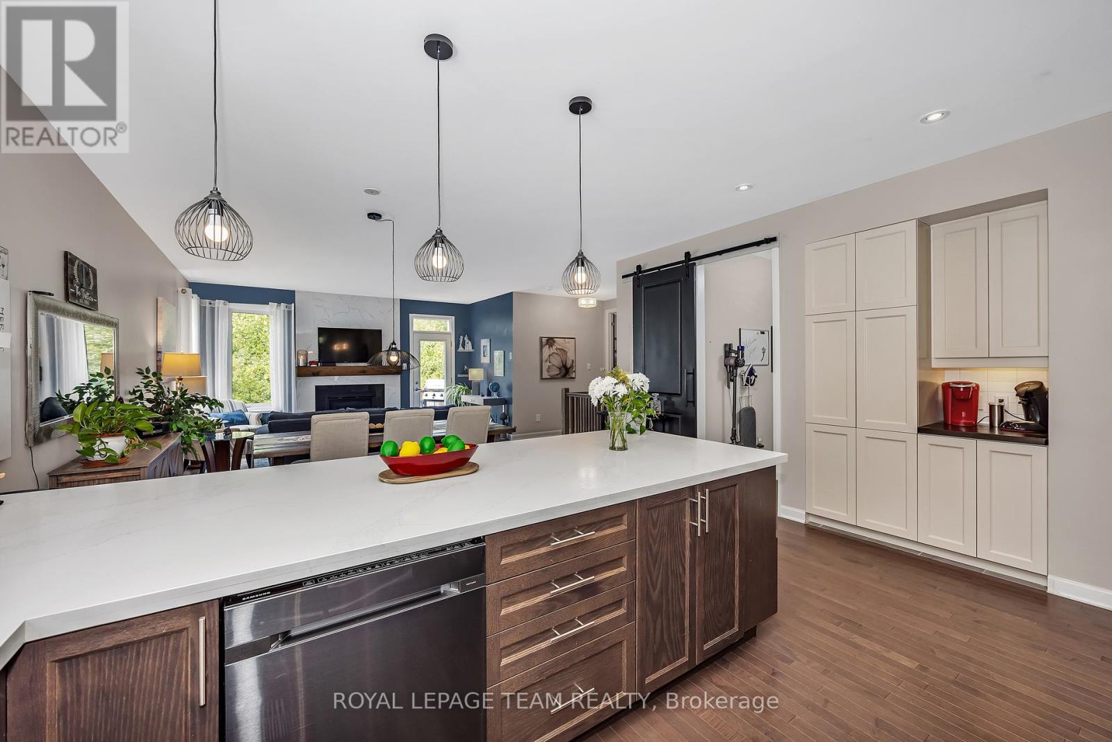 3222 Harvester Crescent