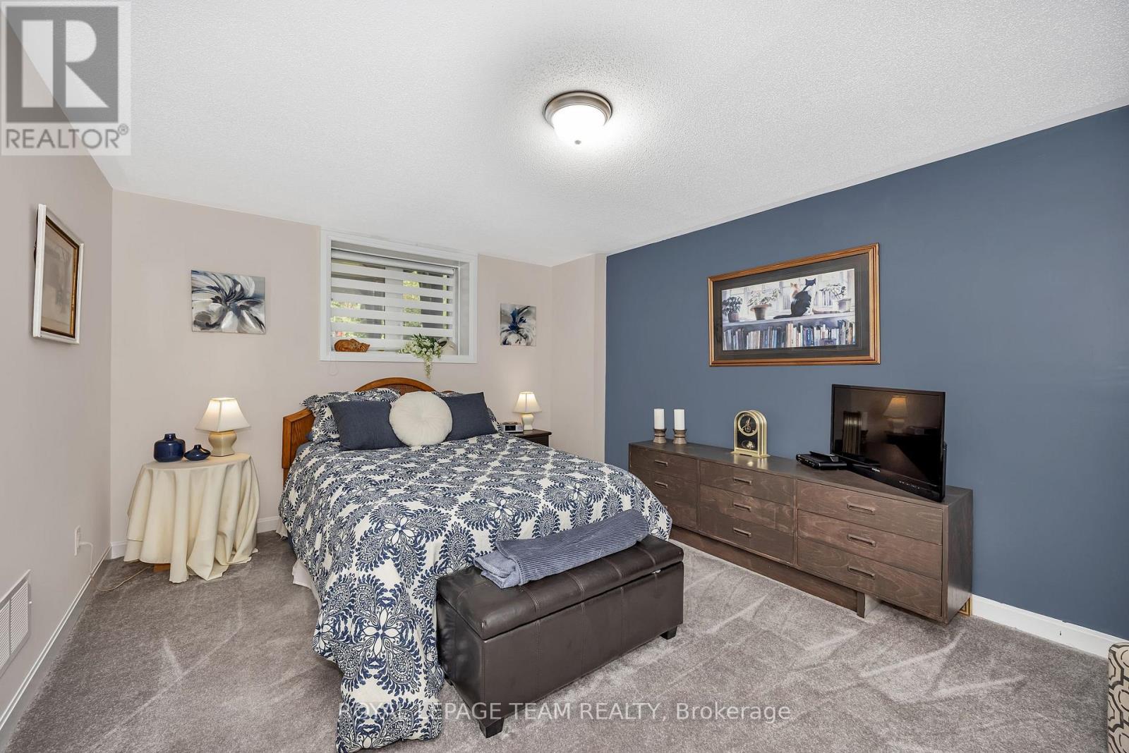 3222 Harvester Crescent