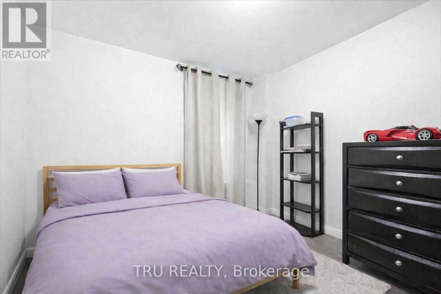 355 Cambridge Street N